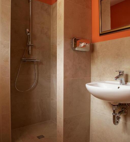 هاستل Seminar Und Gästehaus Flussbad Gartenstrasse