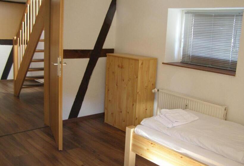 هتل Alt Vinnhorst