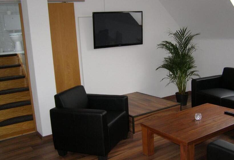 هتل Alt Vinnhorst