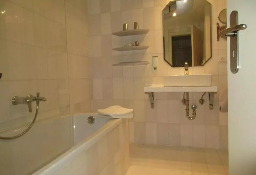 Hotel Ambiente