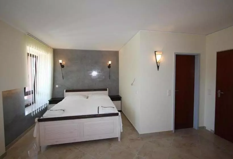 Hotelli Da Gianni Gmbh