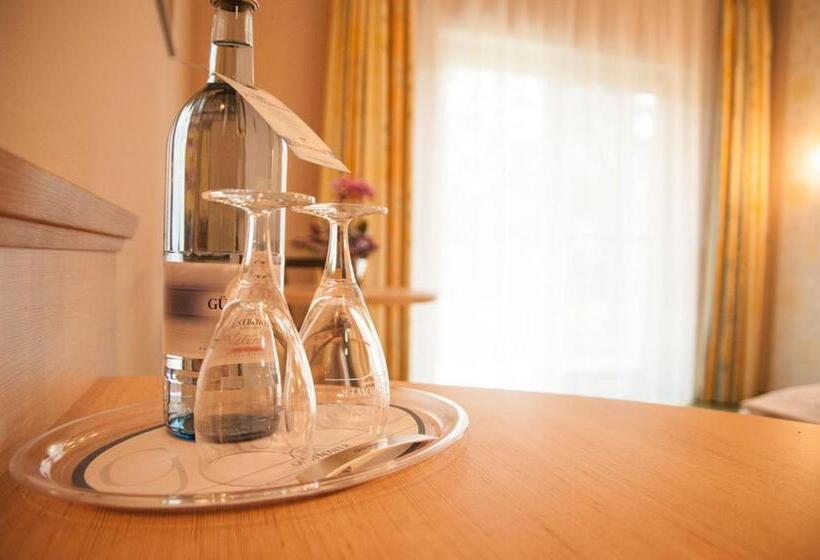 Отель Müritz Strand