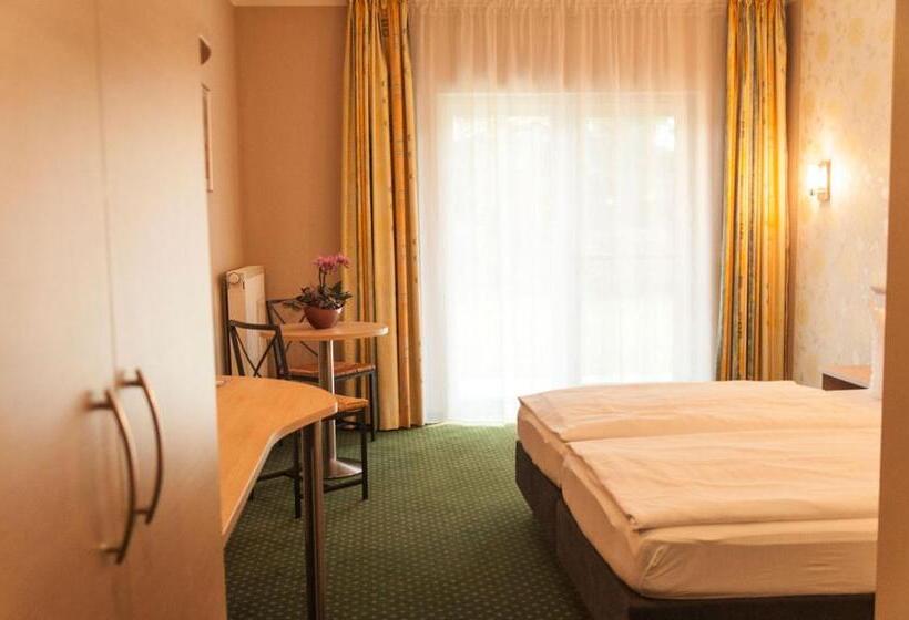 Отель Müritz Strand