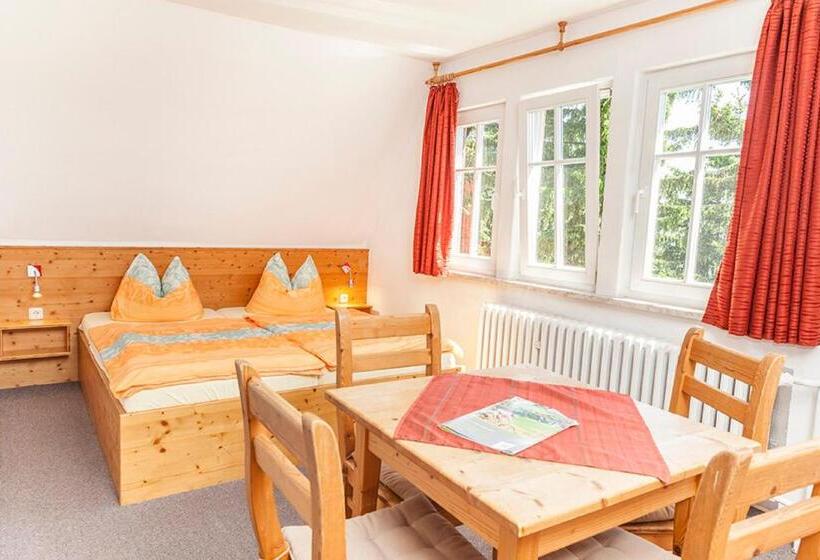 هتل Pension Und Gaststätte Naturbaude Eschenhof