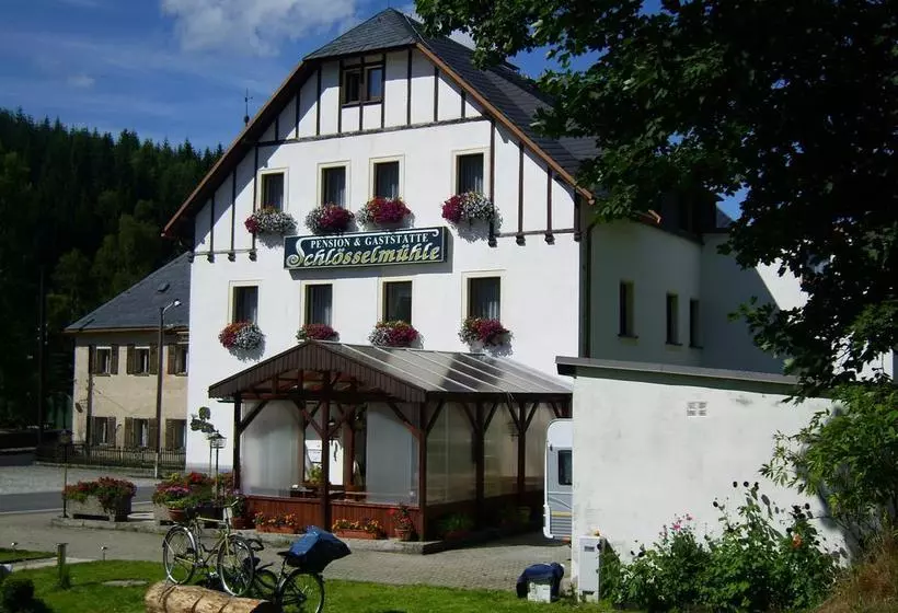 Hotelli Frühstückspension Schlösselmühle