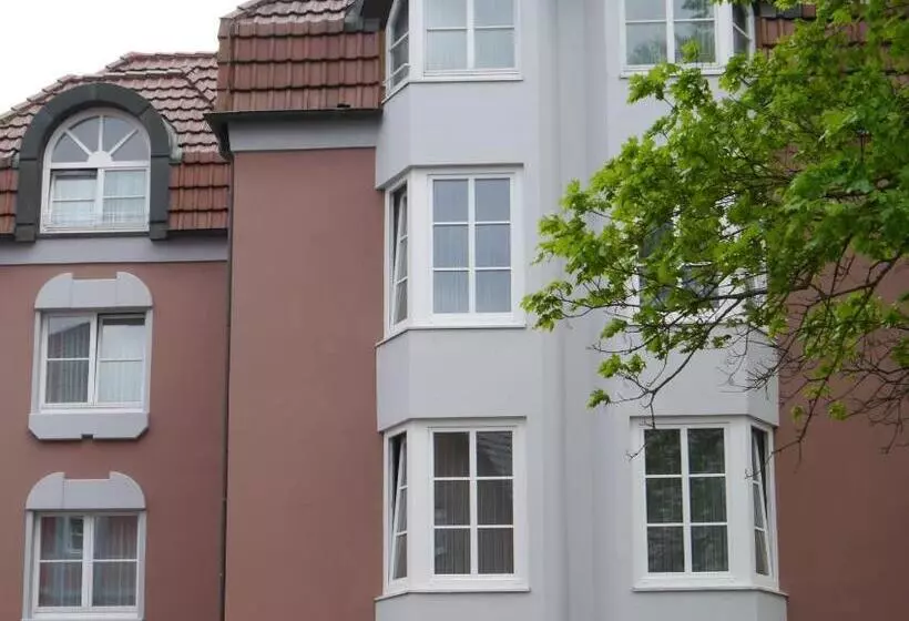 هتل Villa Huxori