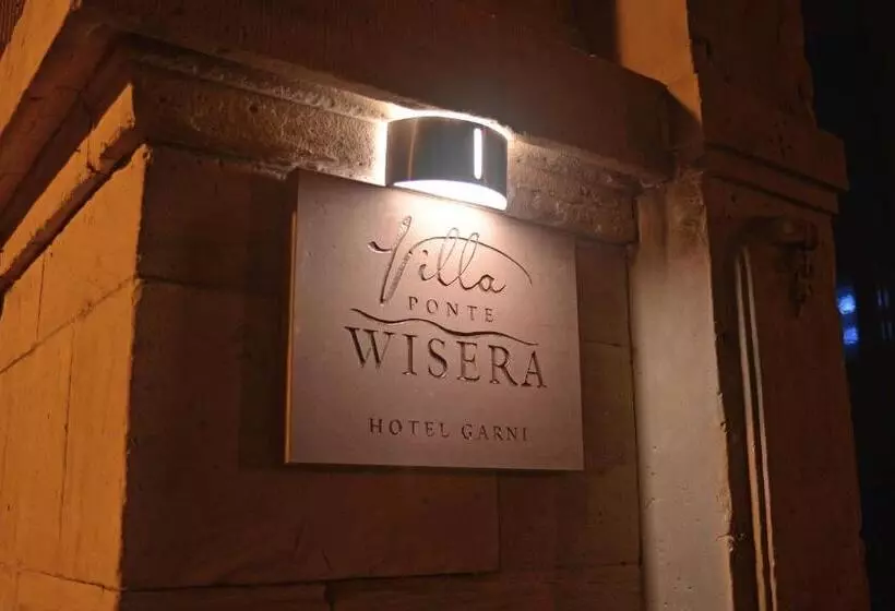ホテル Villa Ponte Wisera