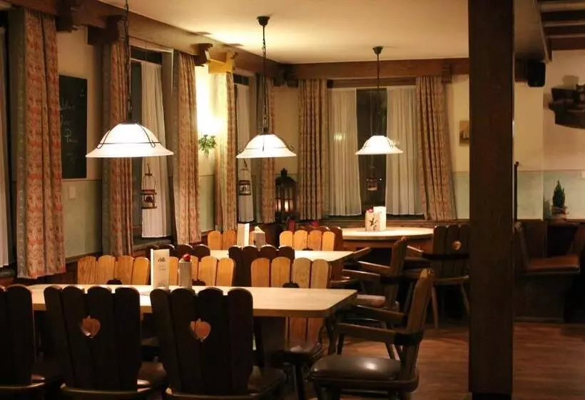 ホテル Wüllner's Landgasthof