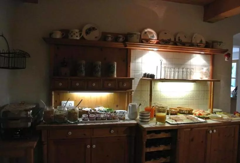 ホテル Zwieseler Waldhaus