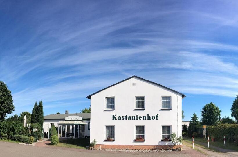 Kastanienhof Hotel Garni