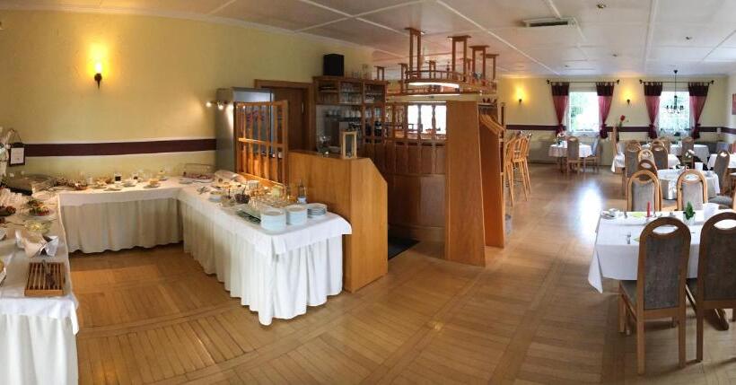 Kastanienhof Hotel Garni