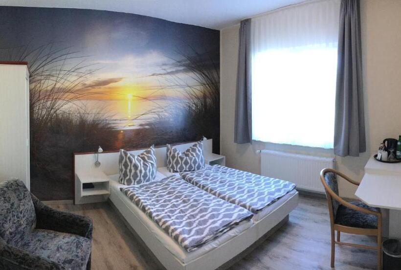 Kastanienhof Hotel Garni