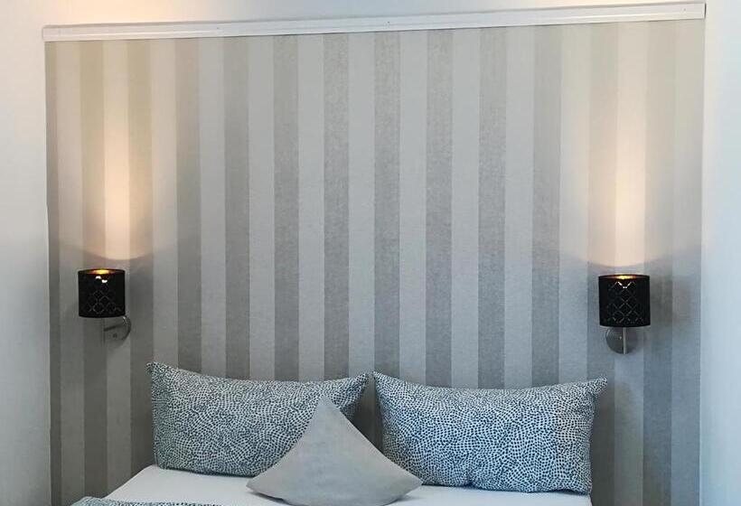 Albergue House La Neuschwanstein Blick