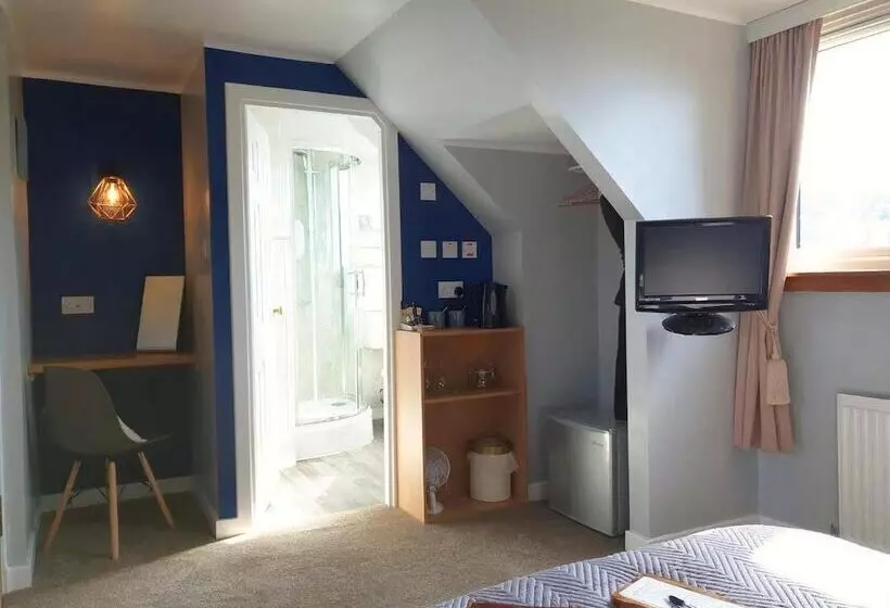 تختخواب و صبحانه Briarbank Guest House