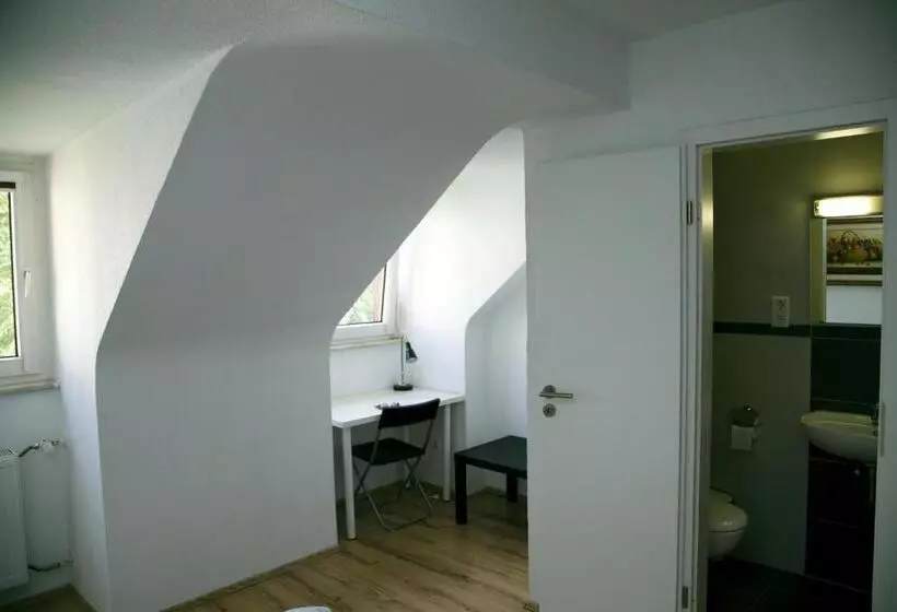 هتل Hoffmann