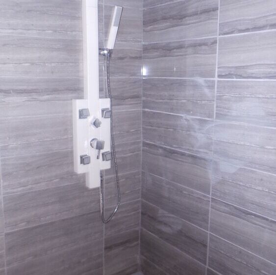 Neptune Hotel Apartments Paphos