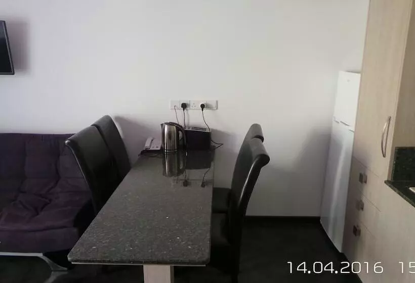 Neptune Hotel Apartments Paphos