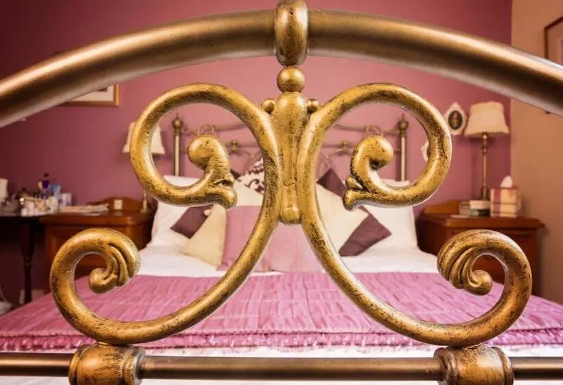 Roscrea Bed & Breakfast