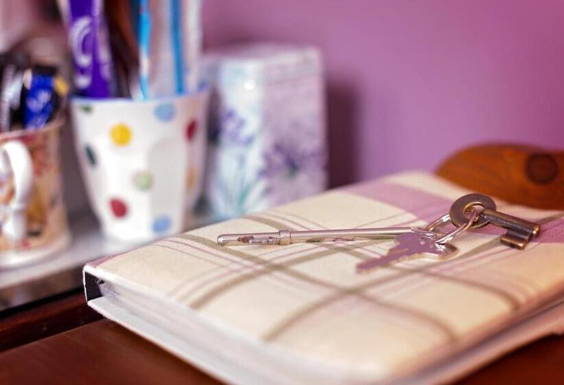 Roscrea Bed & Breakfast