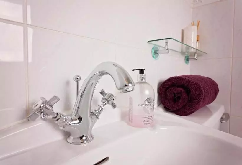 Roscrea Bed & Breakfast