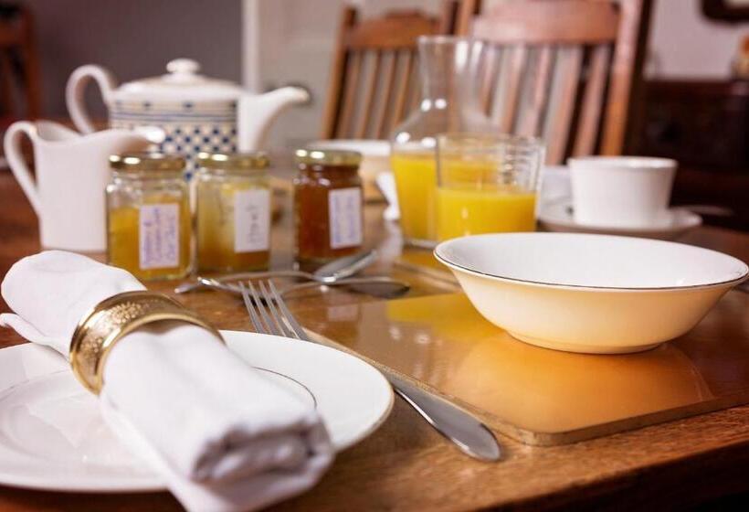 Roscrea Bed & Breakfast