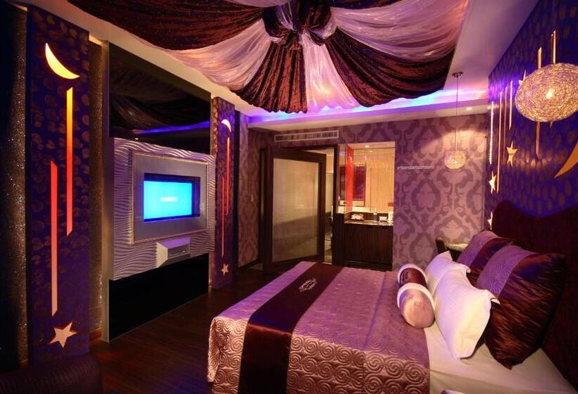 Мотель 陽明旅館