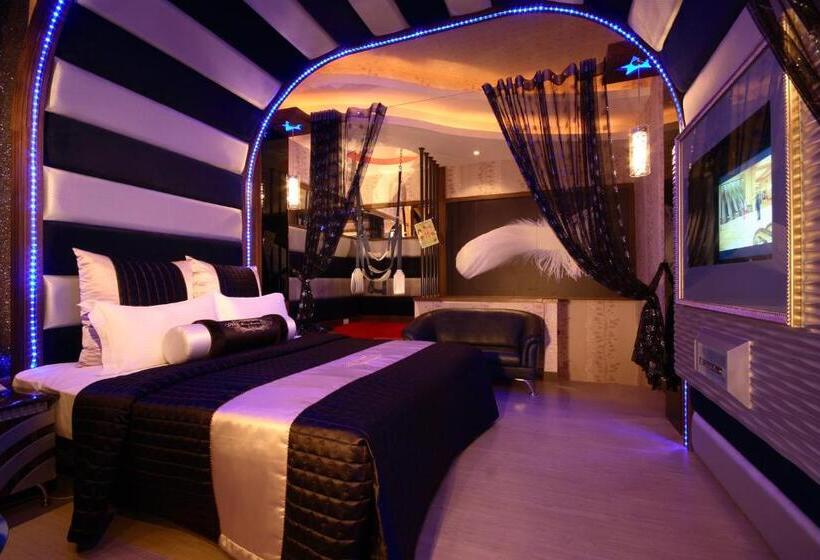 Мотель 陽明旅館