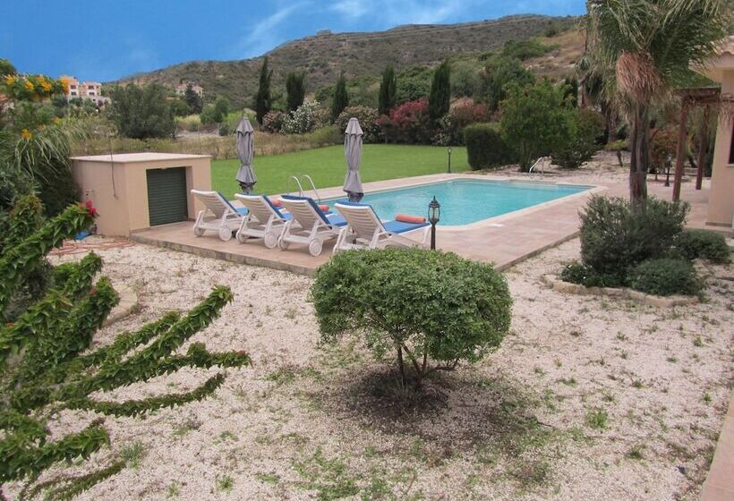 Vineland Perigiali Villa