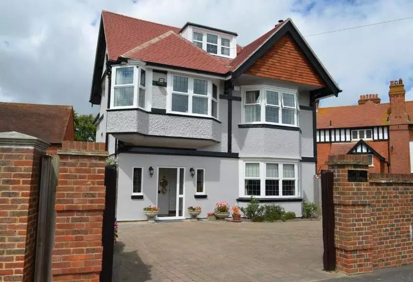 Bed and Breakfast Foy House