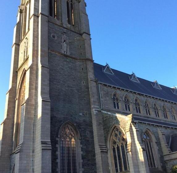 Bed and Breakfast Princes House In The Walled City