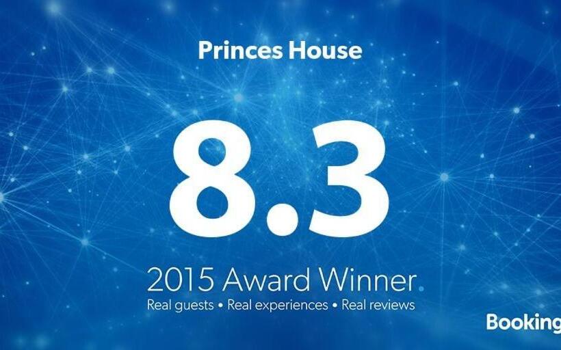 Bed and Breakfast Princes House In The Walled City