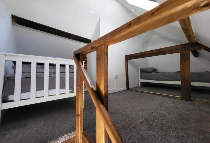 Nocleg ze śniadaniem The Dolphin Inn