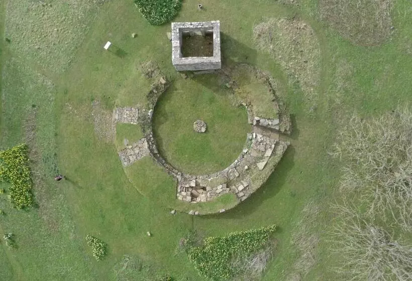 تختخواب و صبحانه Thrumster House