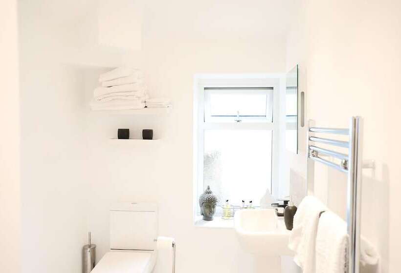 The Willow Bed And Breakfast