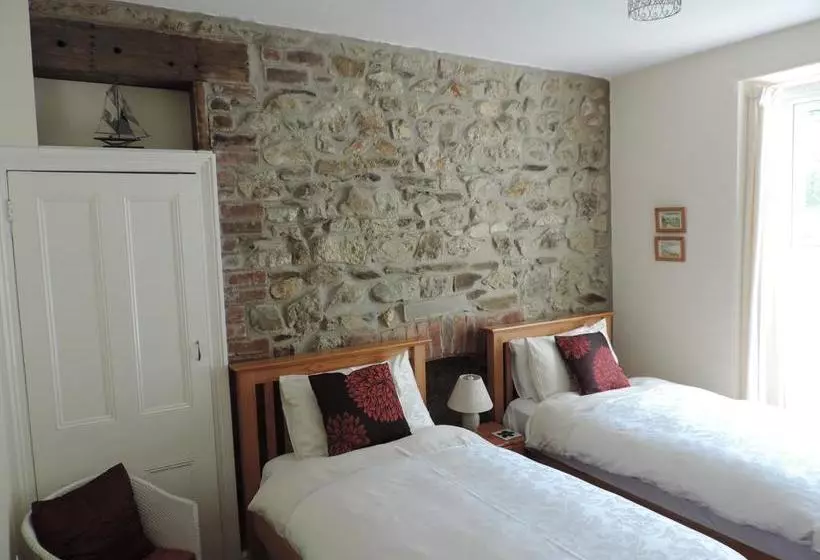 Fern Villa B&b