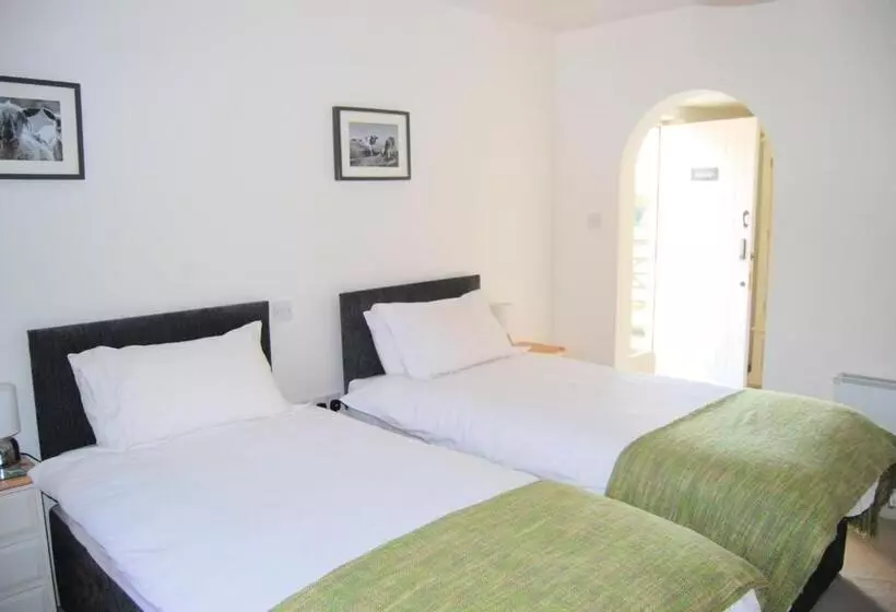 Hare & Hounds Bed & Breakfast