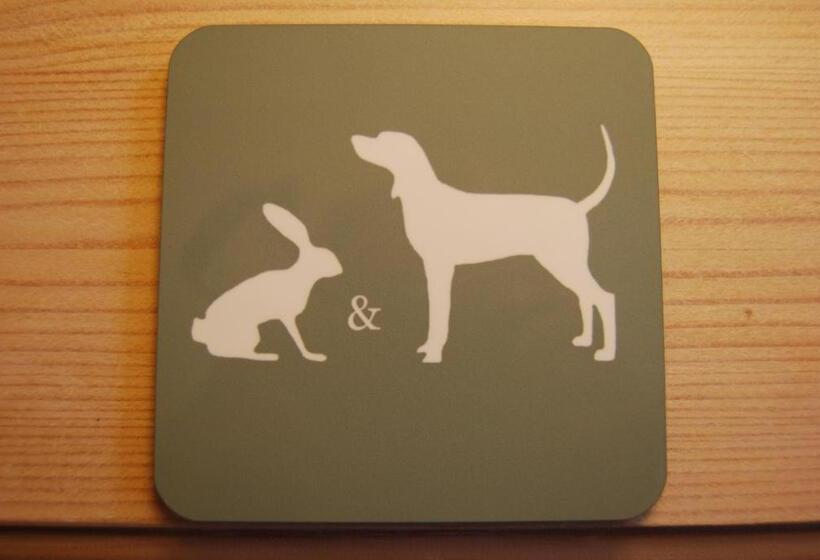 Hare & Hounds Bed & Breakfast