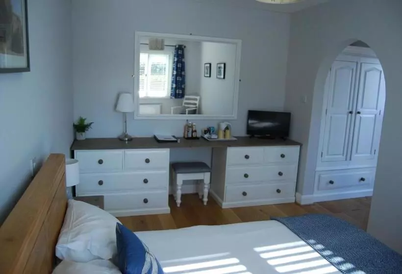Hare & Hounds Bed & Breakfast