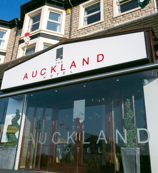 Отель The Auckland