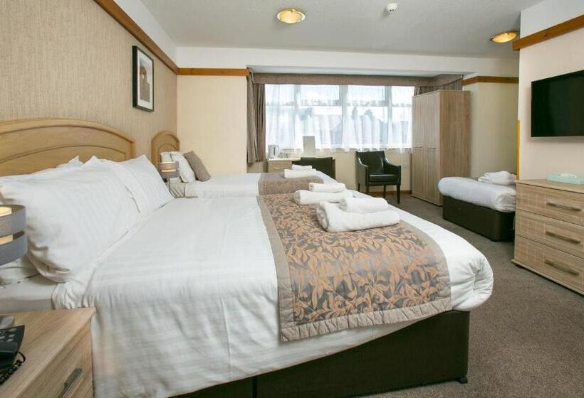 Отель The Auckland