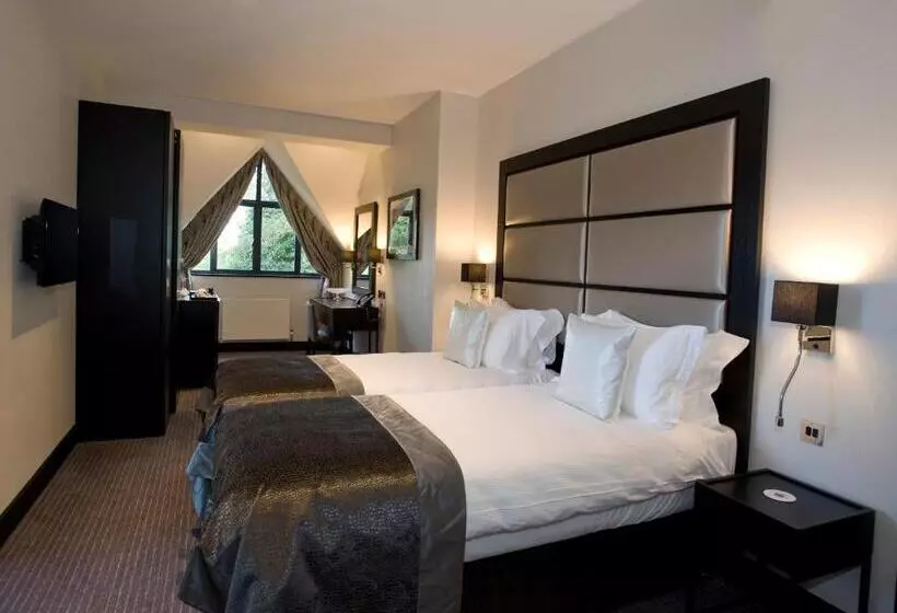Hotel The Lodge At Kingswood