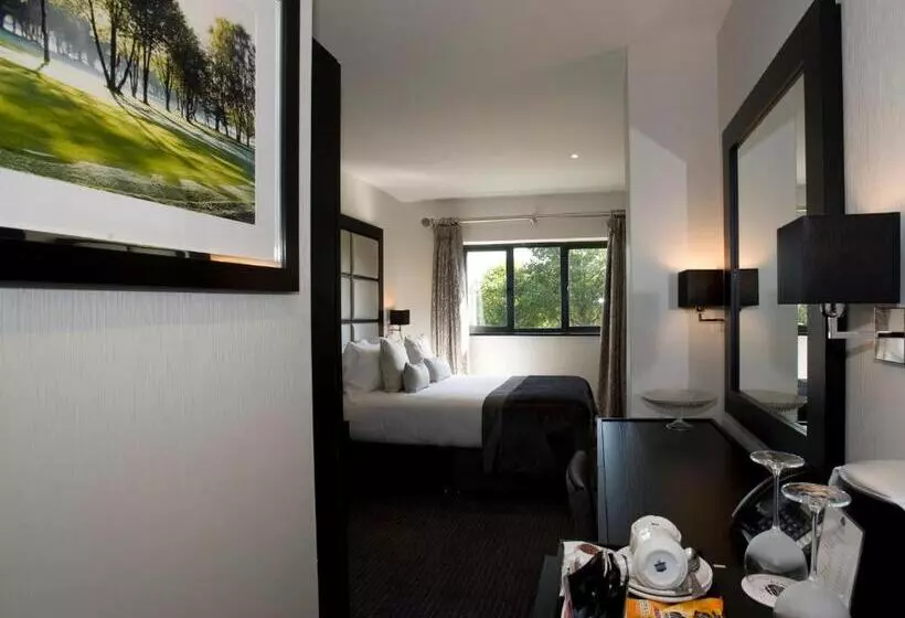 Hotel The Lodge At Kingswood