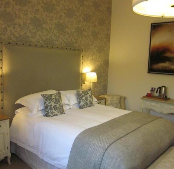 Hotel The Tytherleigh Arms