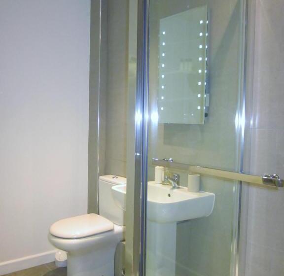 Hotel The Tytherleigh Arms