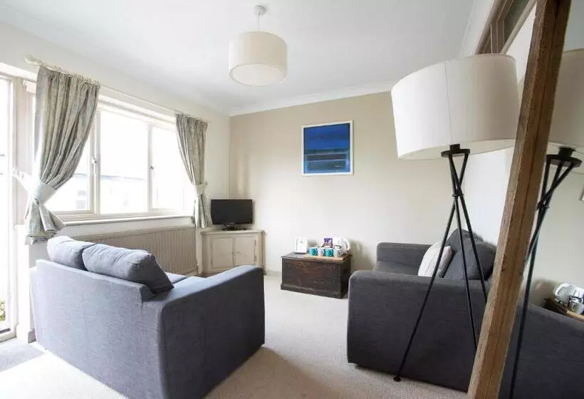 Hotel The Tytherleigh Arms