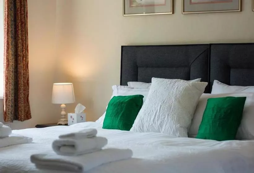 Summerhouse Bed & Breakfast