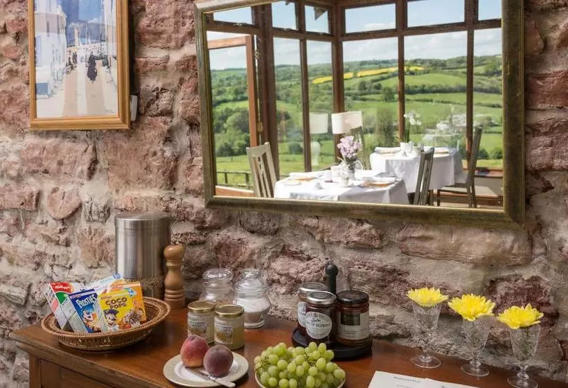 Summerhouse Bed & Breakfast