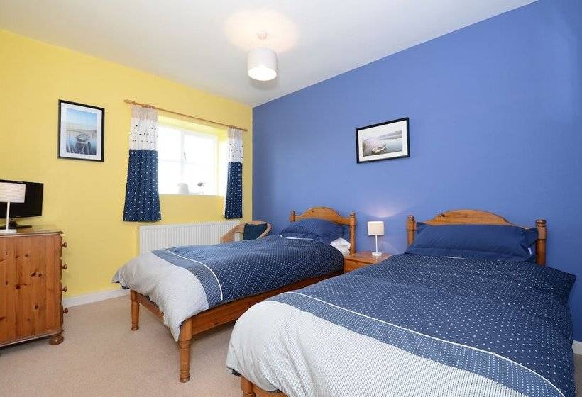 East Trewent Farm B&b