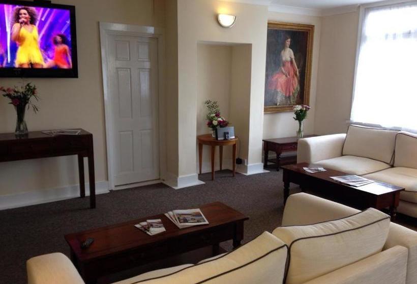 مبيت وإفطار Ferry House Lodge