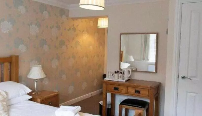 Aamiaismajoitus (B&B) Lochside Guest House